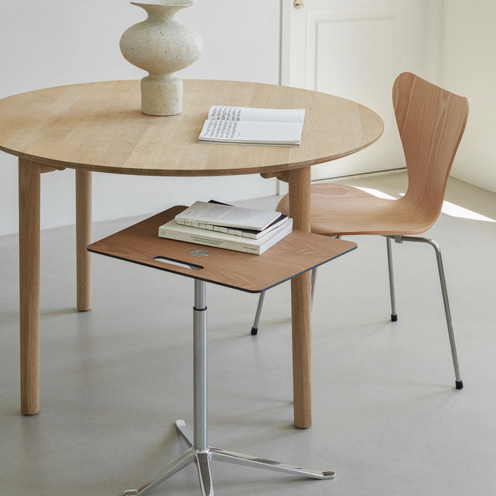 Hven Round Dining Table