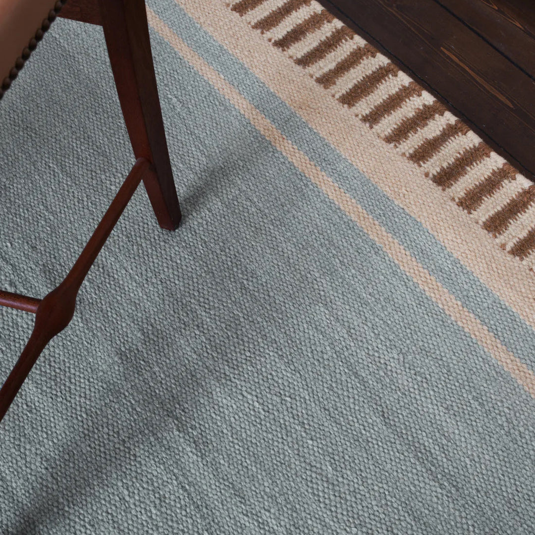 Röllakan Solid Wool Rug - Sky Blue
