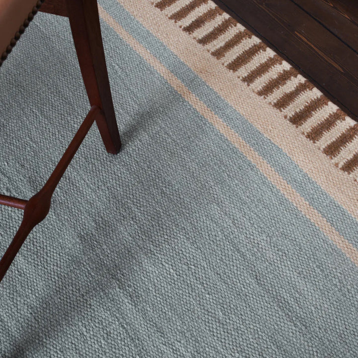 Röllakan Solid Wool Rug - Sky Blue