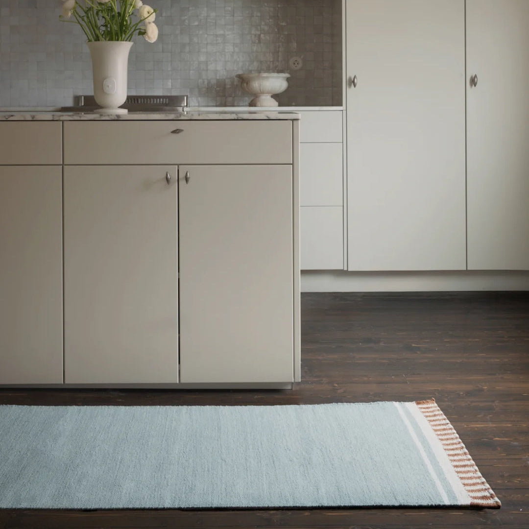 Röllakan Solid Wool Rug - Sky Blue
