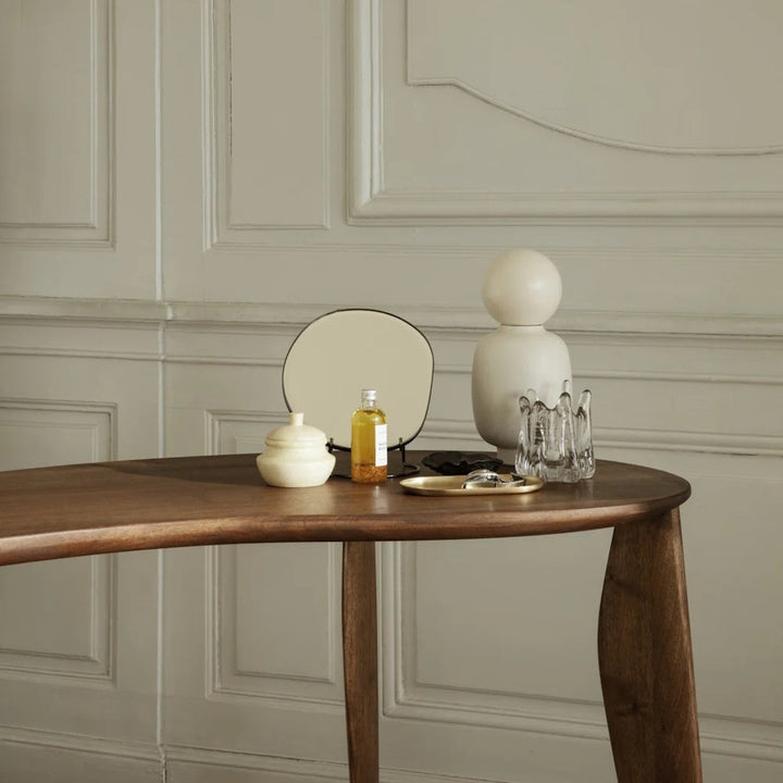 Muses Vase - Talia