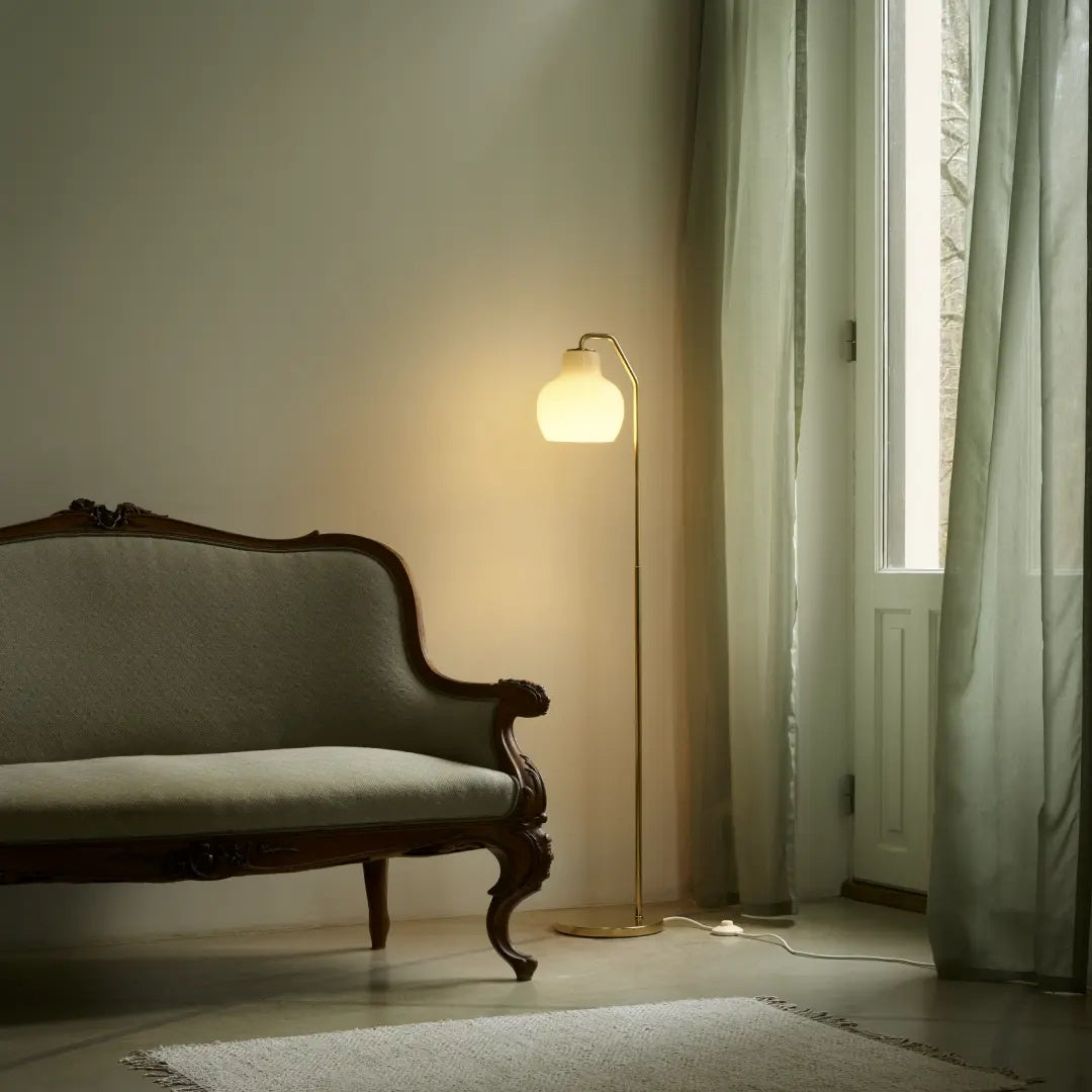 VL Ring Crown Floor Lamp