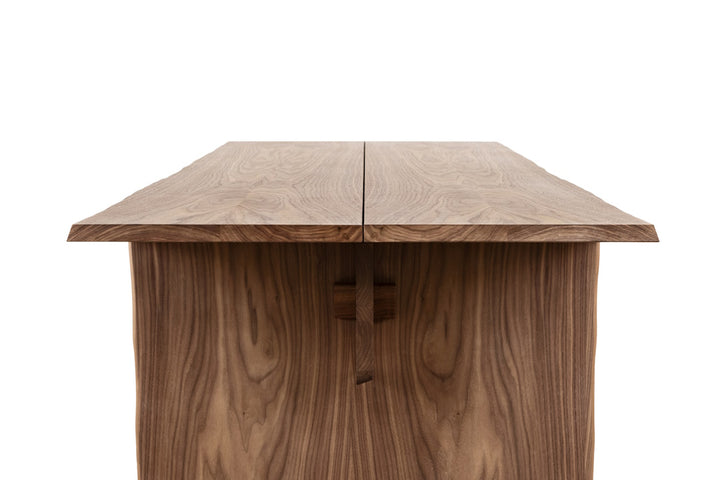 Bookmatch Table