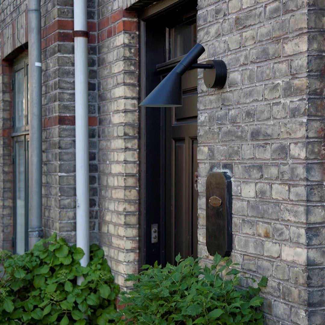 AJ 50 Outdoor Wall Lamp - ökenhem