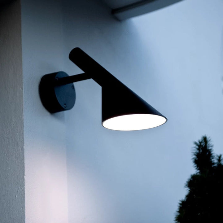 AJ 50 Outdoor Wall Lamp - ökenhem