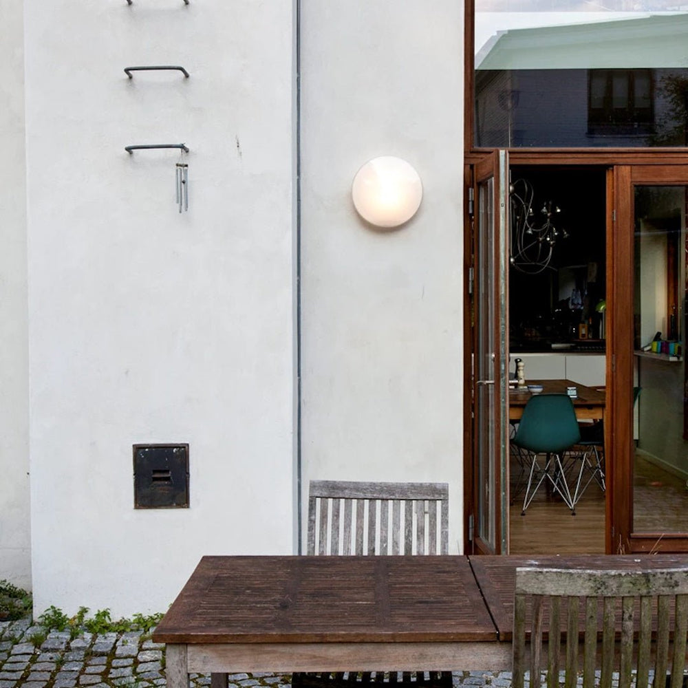 AJ Eklipta Outdoor Wall Lamp - ökenhem