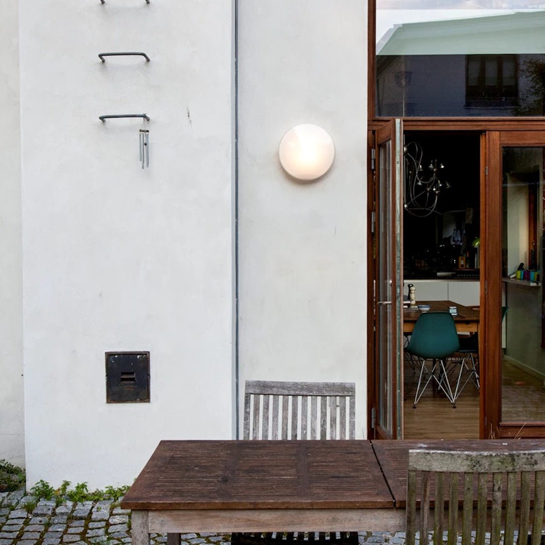 AJ Eklipta Outdoor Wall Lamp - ökenhem