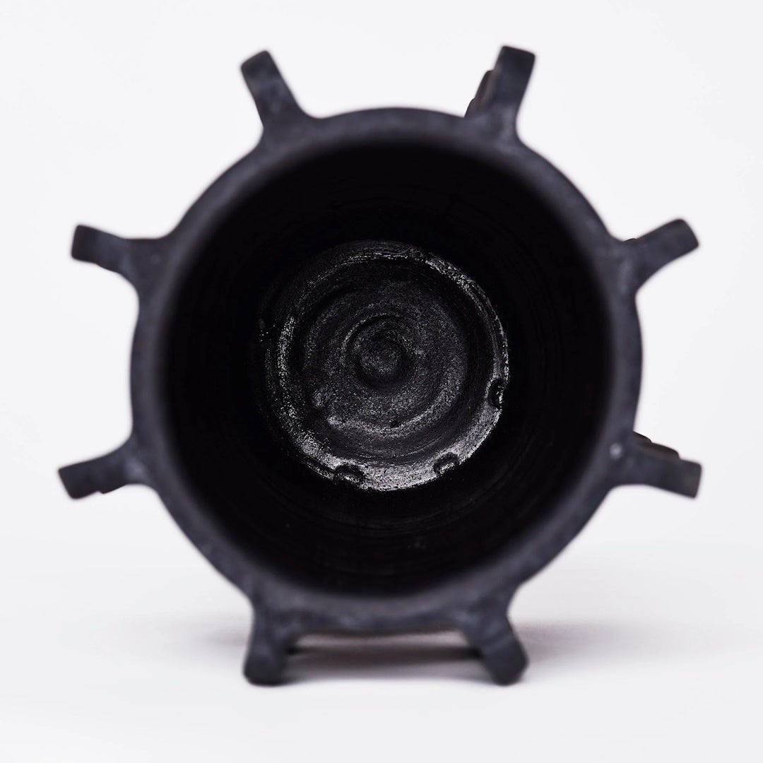 Arcissimo Vase Black Medium - ökenhem