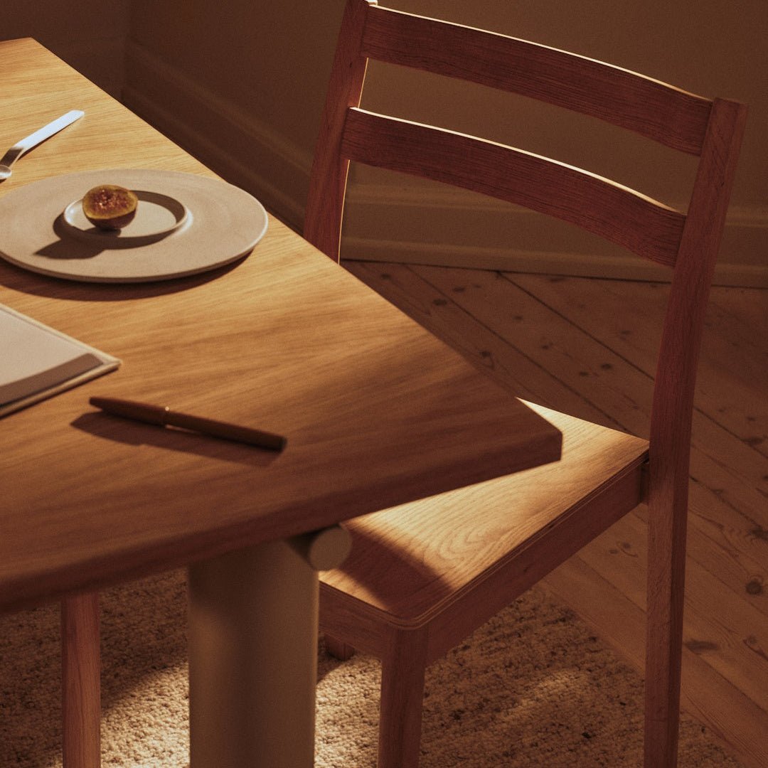 Atura Dining Table - ökenhem