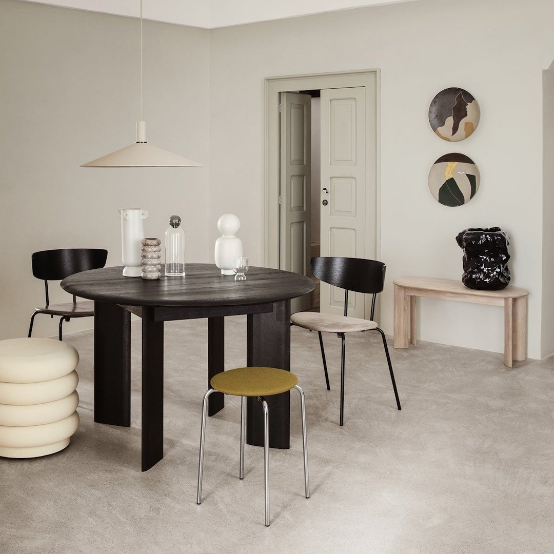 Bevel Table - Round - ökenhem