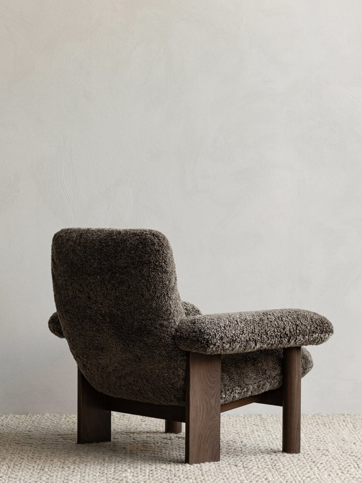 Brasilia Lounge Chair, Sheepskin - ökenhem