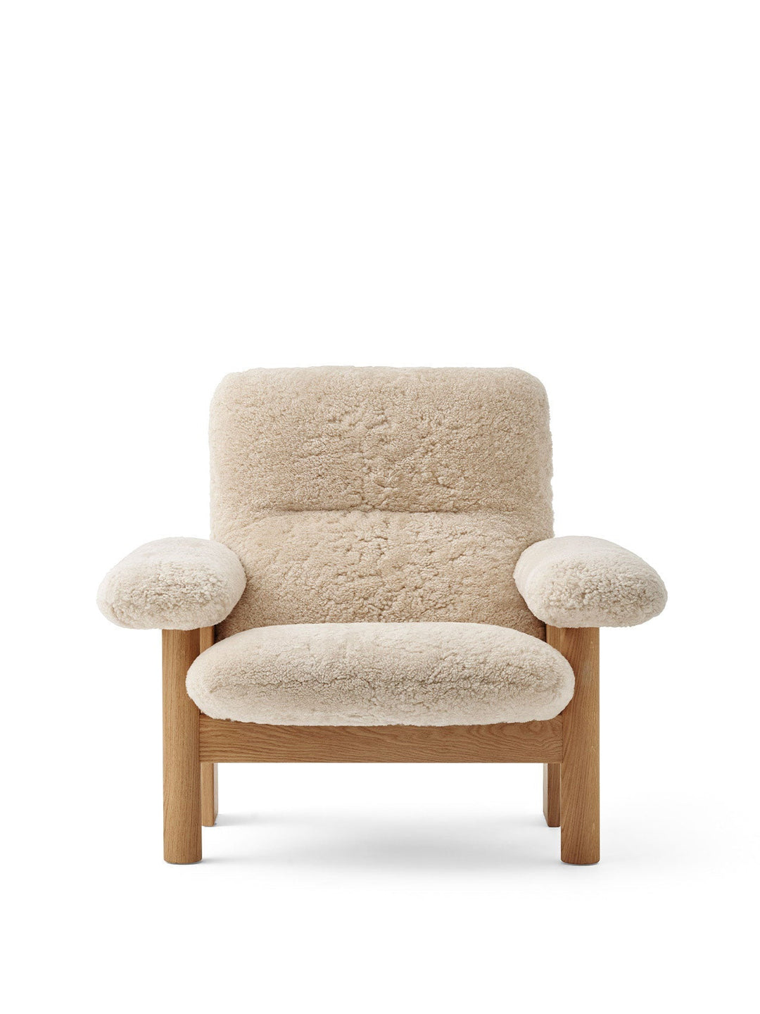 Brasilia Lounge Chair, Sheepskin - ökenhem