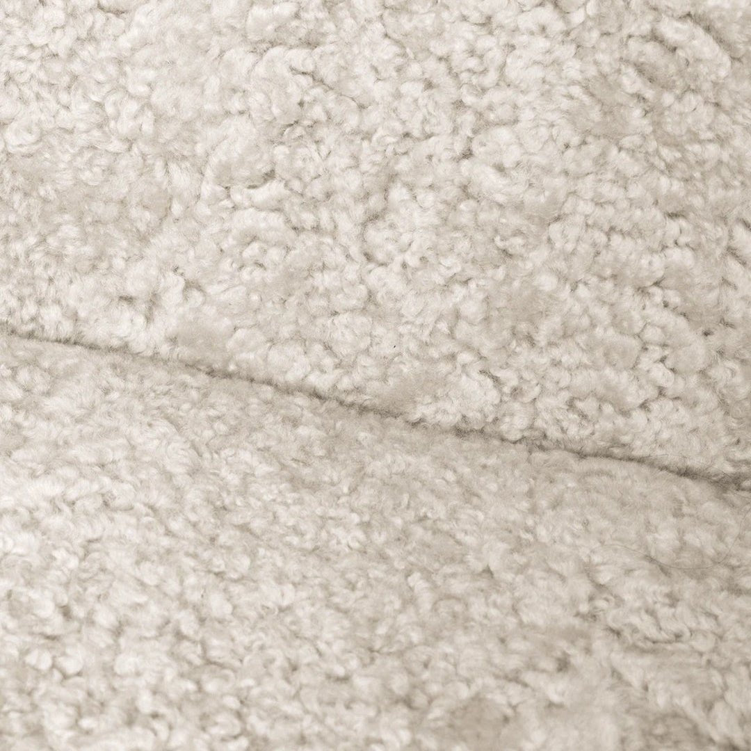 Buur Lounge Chair - Sheepskin - ökenhem