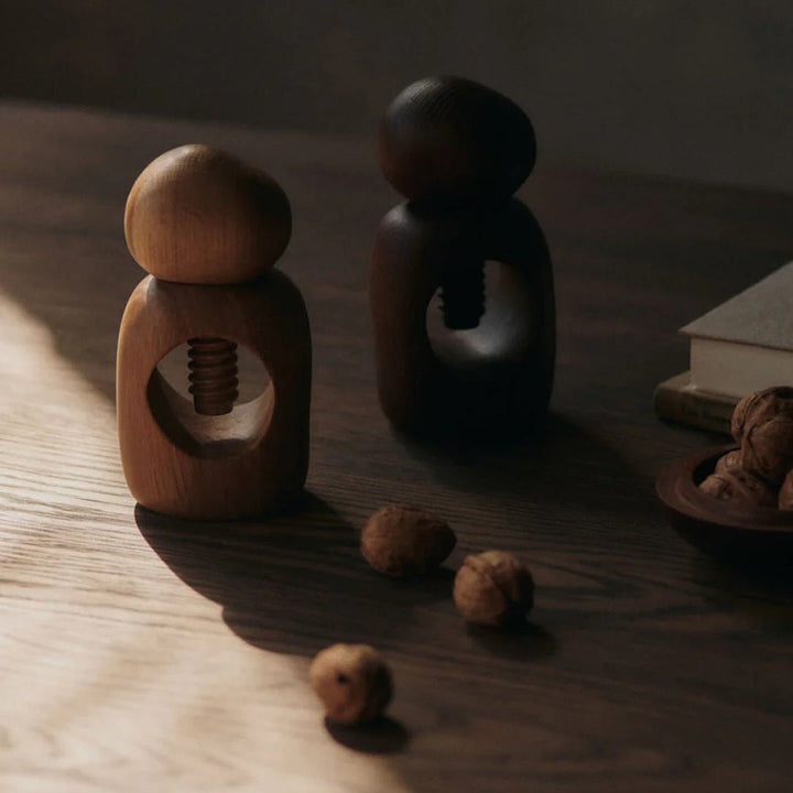 Cairn Nut Cracker - ökenhem