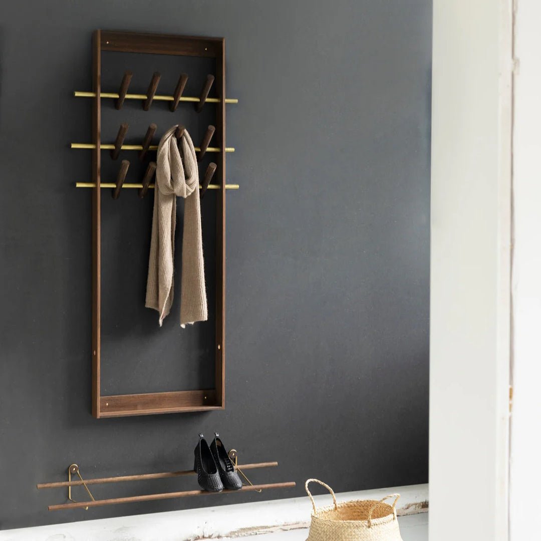 Coat Frame - ökenhem