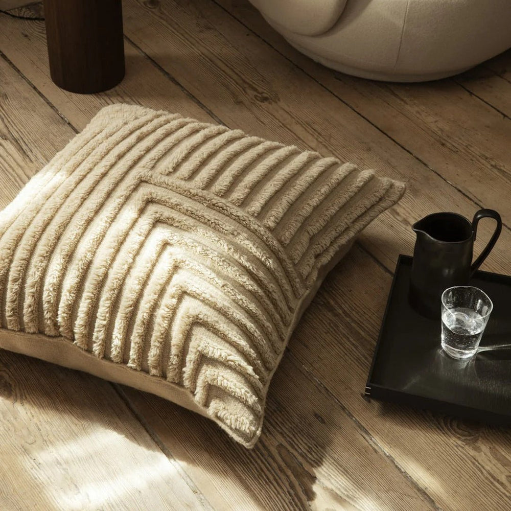 Crease Wool Cushion - Large - ökenhem