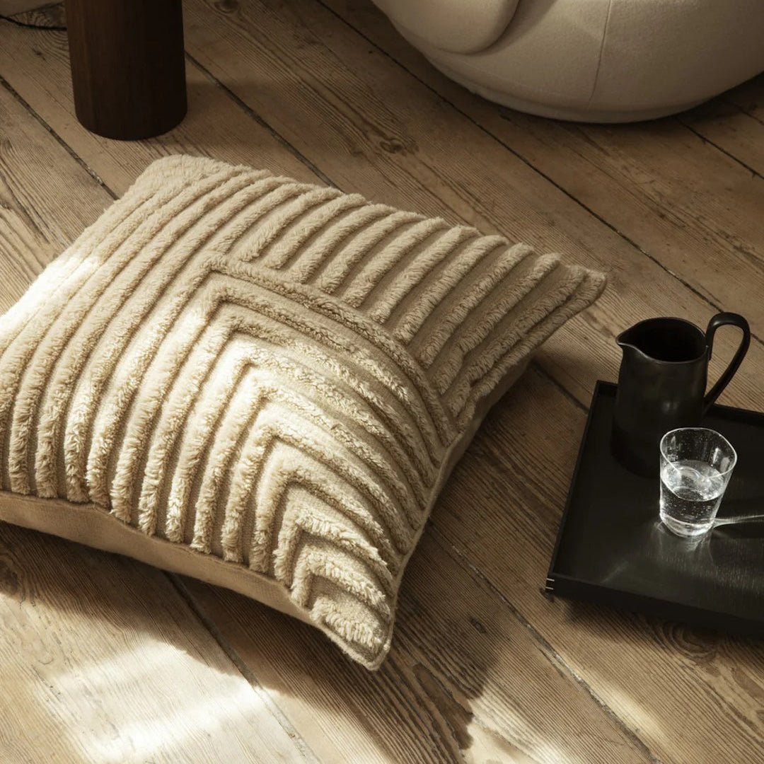 Crease Wool Cushion - Large - ökenhem