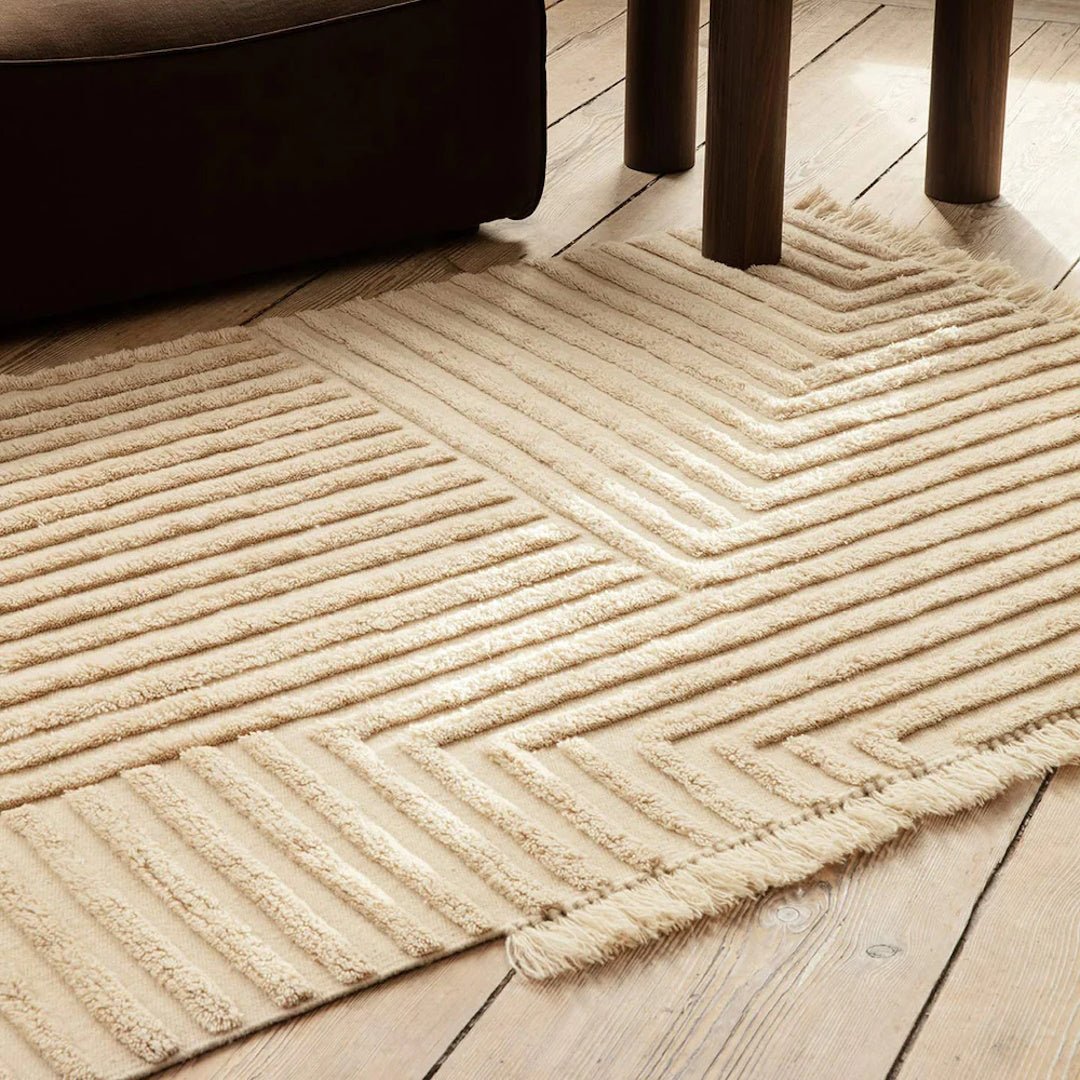 Crease Wool Rug - ökenhem