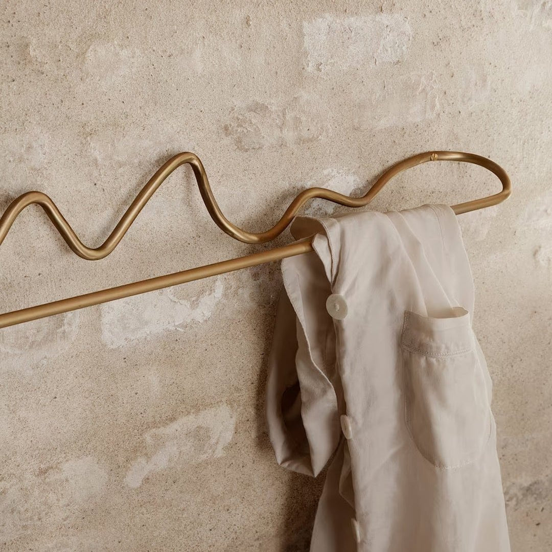 Curvature Towel Hanger - ökenhem