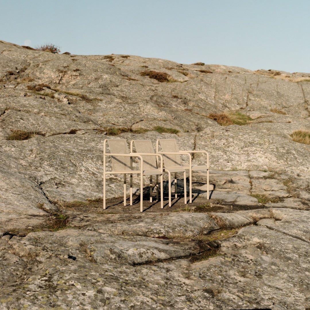 Dapple Chair with Arms - ökenhem