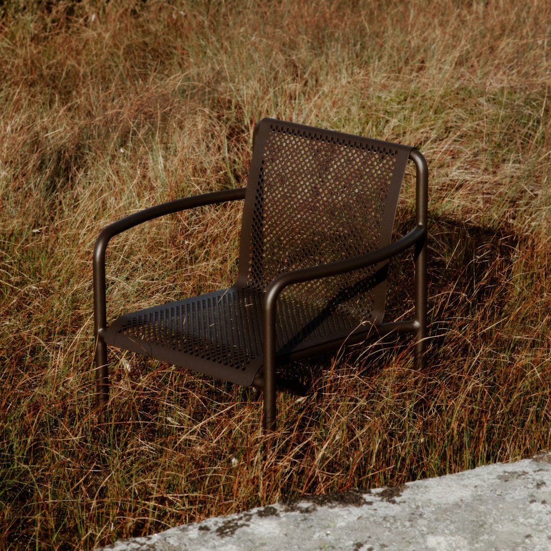 Dapple Chair with Arms - ökenhem