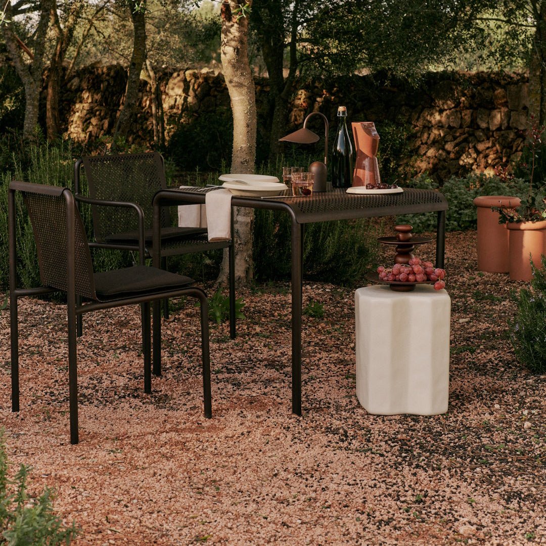 Dapple Chair with Arms - ökenhem