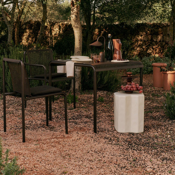 Dapple Chair with Arms - ökenhem