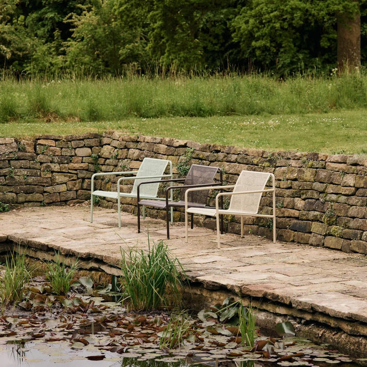 Dapple Lounge Chair with Arms - ökenhem