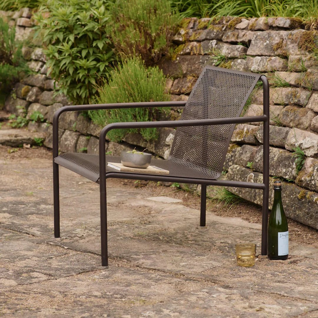 Dapple Lounge Chair with Arms - ökenhem