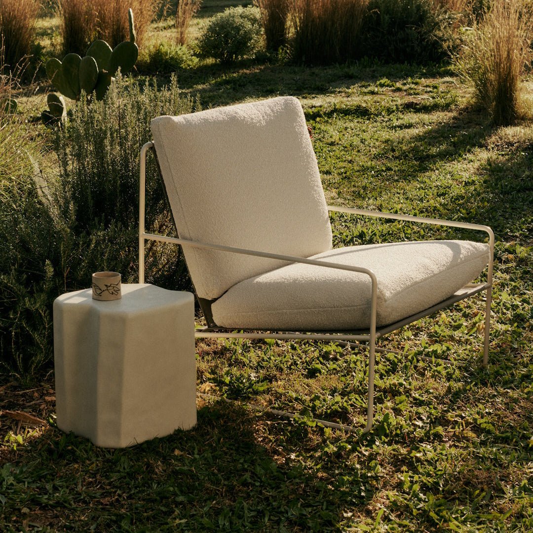 Desert 1 - seater - Black - Pure Bouclé - ökenhem