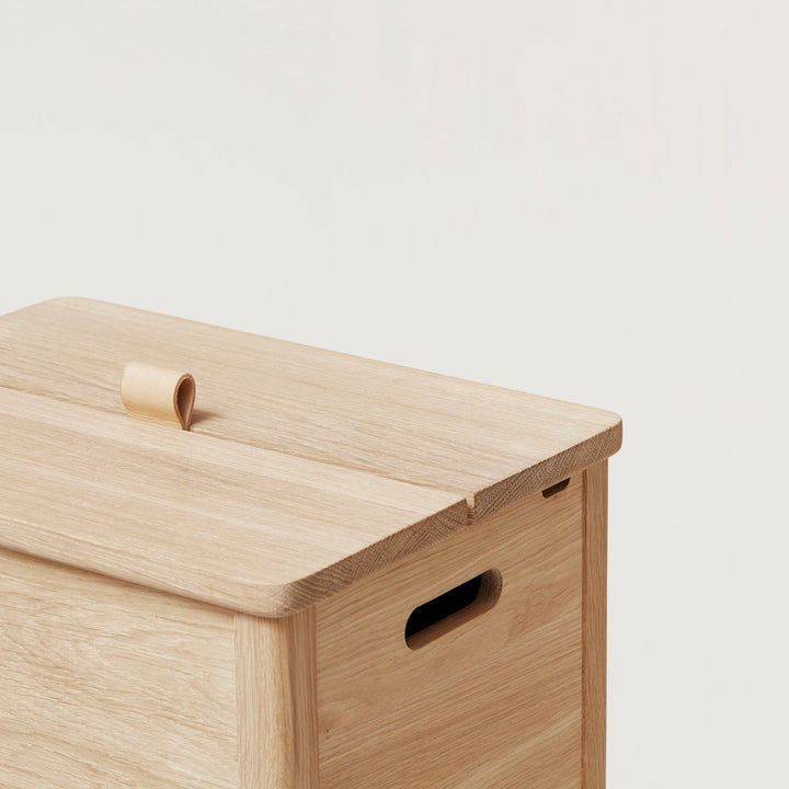 Form & Refine A Line Laundry Box, White Oak - ökenhem