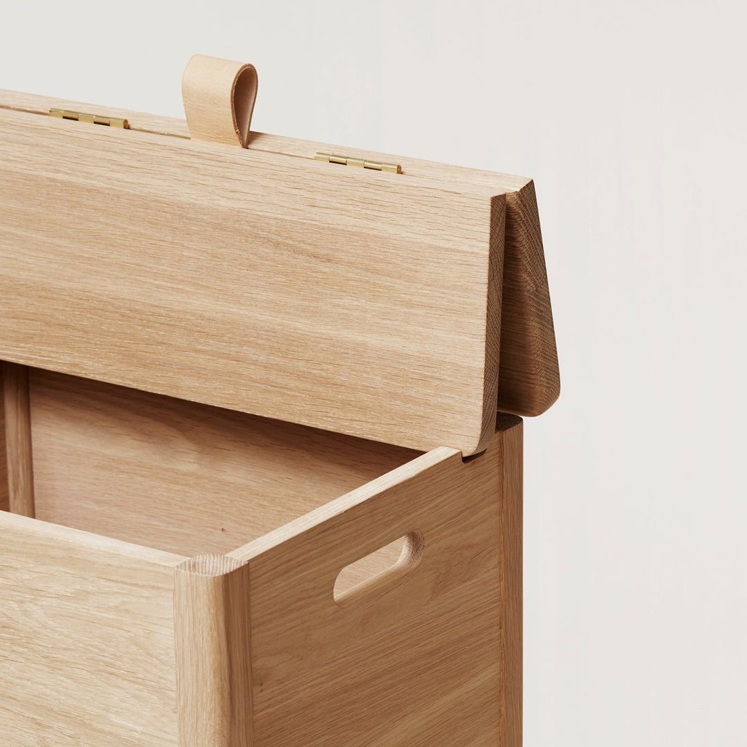 Form & Refine A Line Laundry Box, White Oak - ökenhem