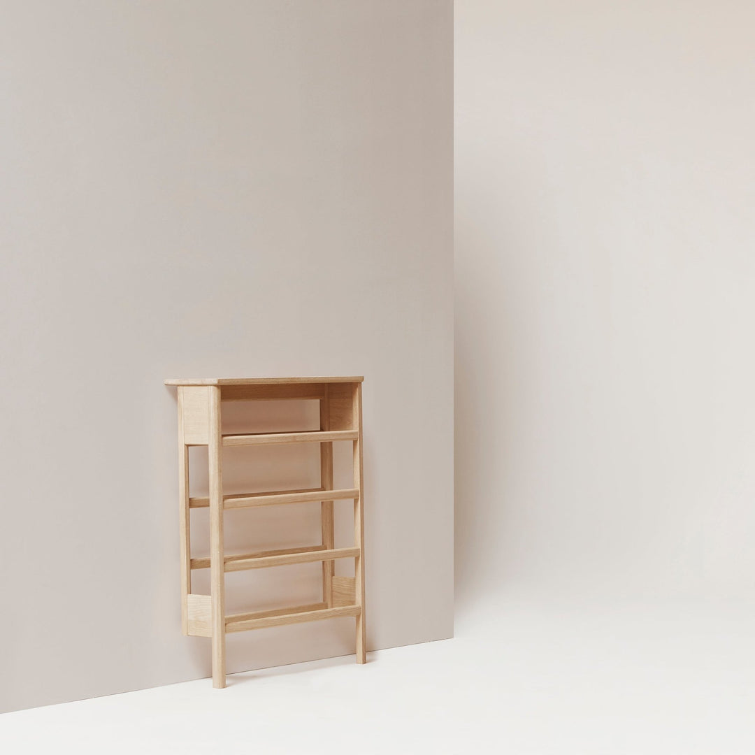 Form & Refine A Line Shoe Rack 72, White Oak - ökenhem