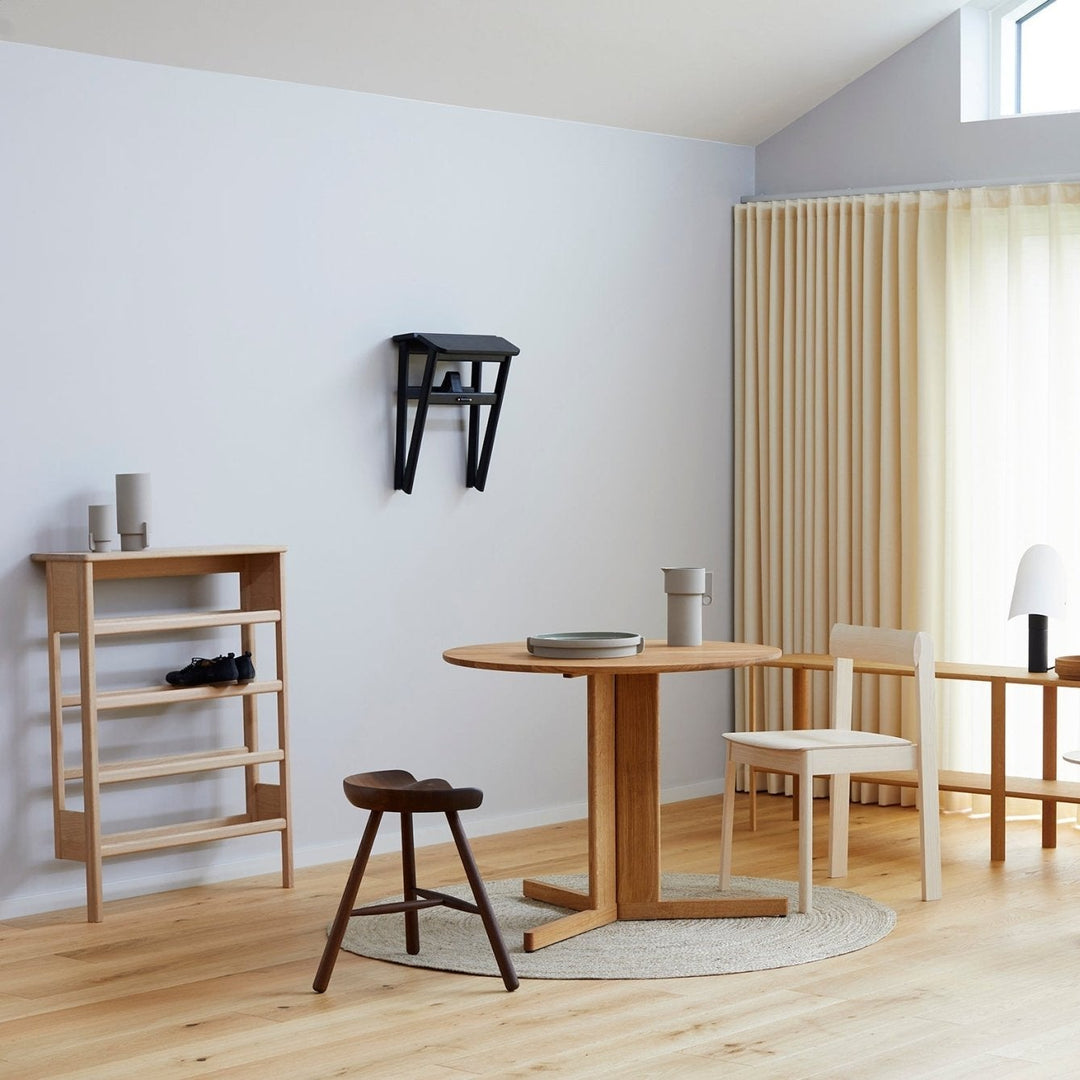 Form & Refine A Line Shoe Rack 72, White Oak - ökenhem