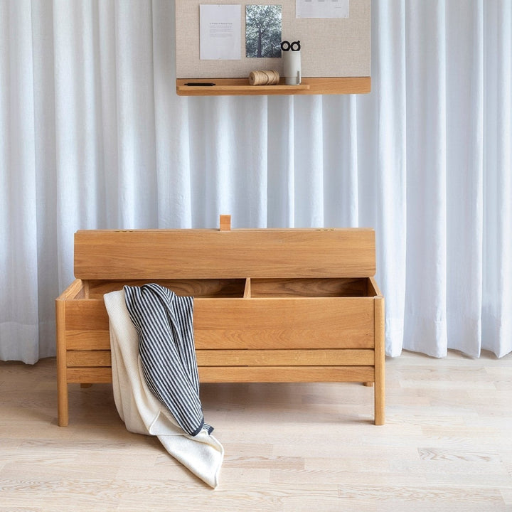Form & Refine A Line Storage Bench 111, Oak - ökenhem