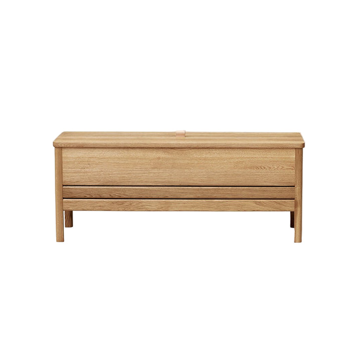 Form & Refine A Line Storage Bench 111, White Oak - ökenhem