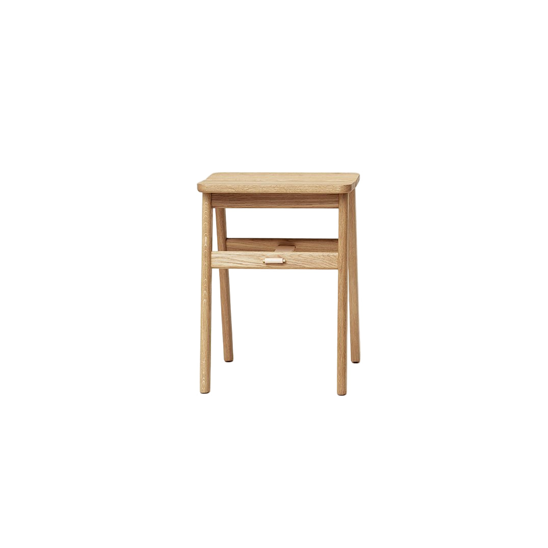 Form & Refine Angle Foldable Stool, White Oak - ökenhem