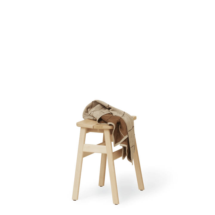 Form &amp; Refine Angle Standard Stool 45, Beech - ökenhem