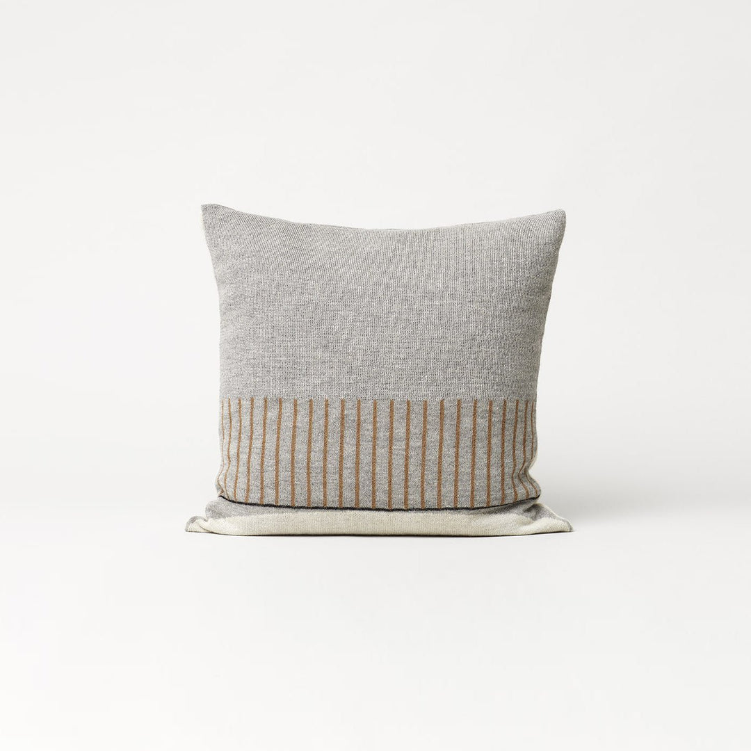 Form & Refine Aymara Pillow Pattern Grey - ökenhem