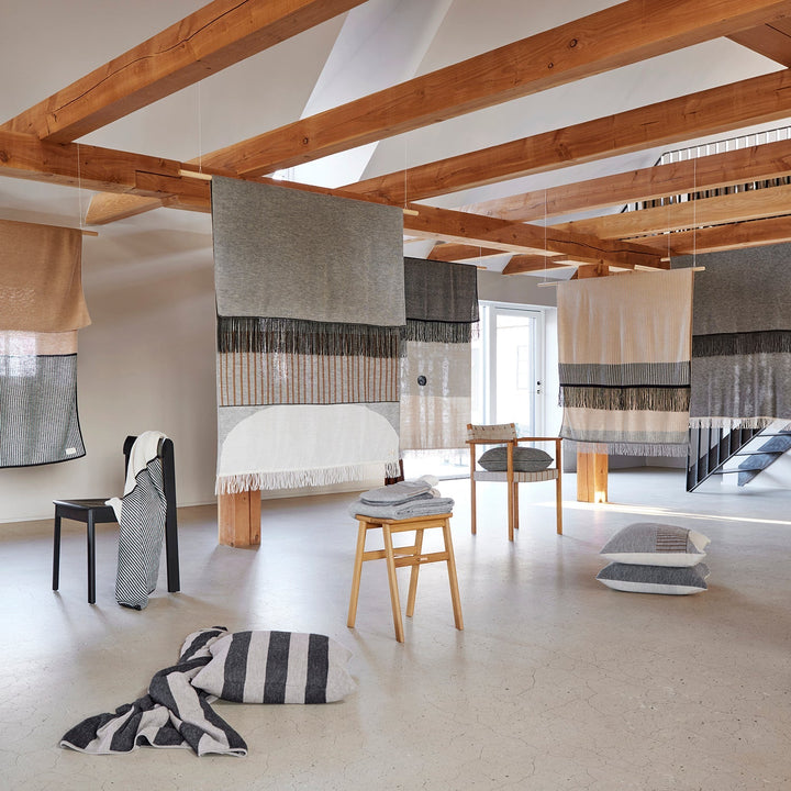 Form & Refine Aymara Plaid, Ribbon - ökenhem