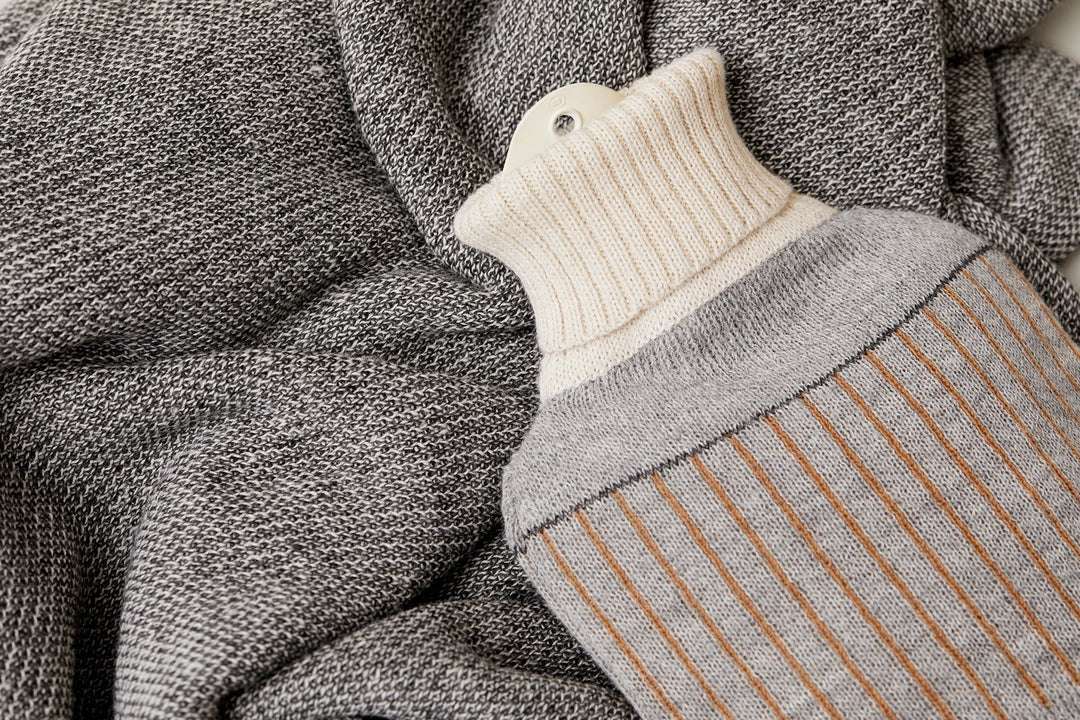 Form &amp; Refine Aymara Warm Bottle, Pattern Grey - ökenhem