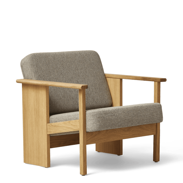Form &amp; Refine Block Lounge Chair, Oak Hallingdal 65 - ökenhem