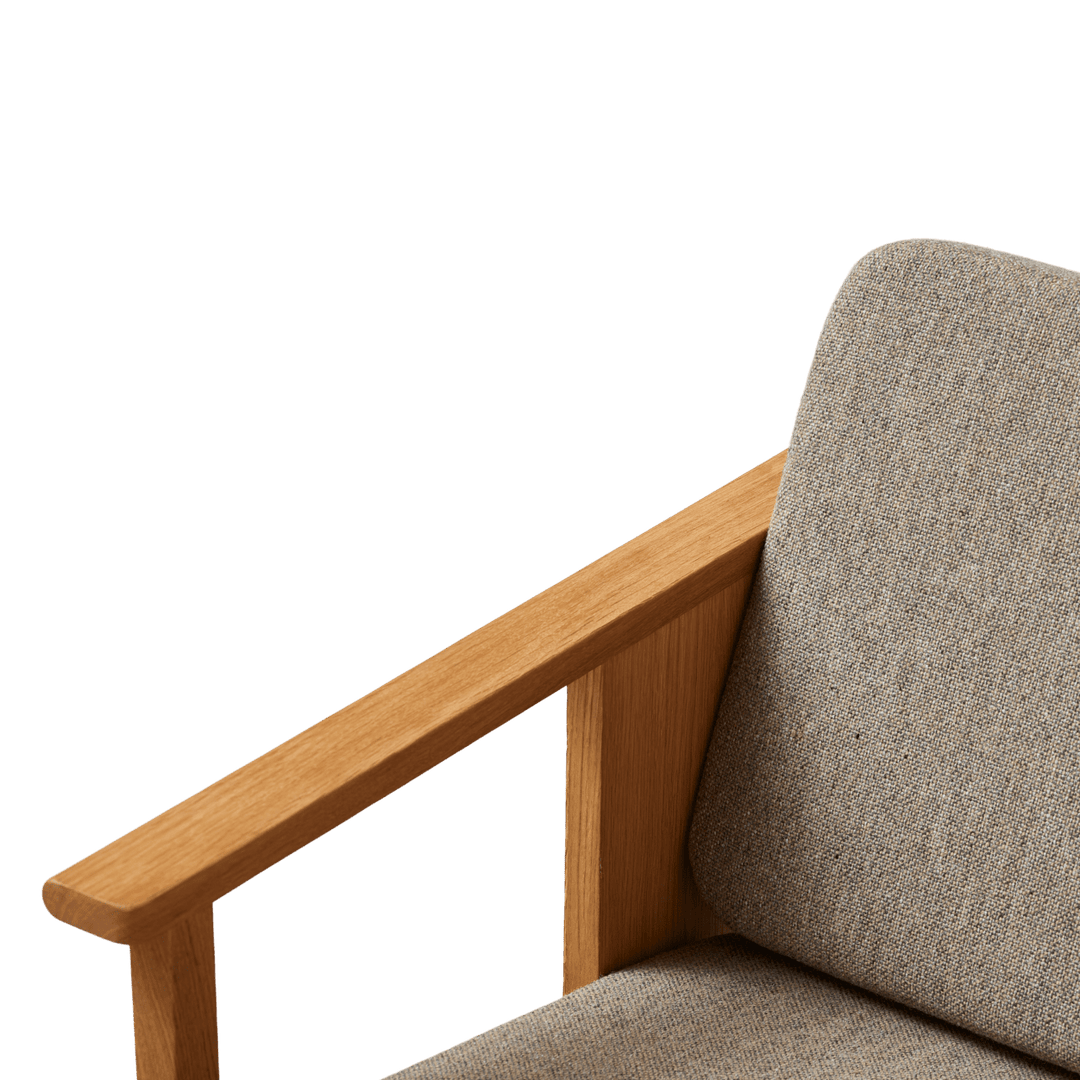 Form &amp; Refine Block Lounge Chair, Oak Hallingdal 65 - ökenhem