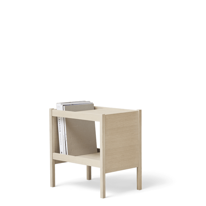 Form & Refine Journal Side Table, White Oak - ökenhem