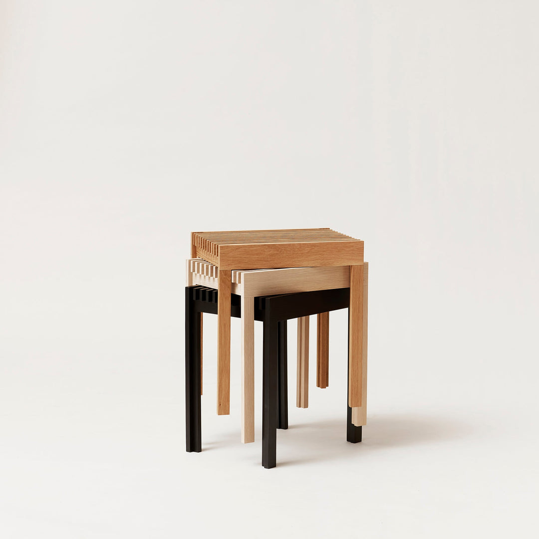 Form &amp; Refine Lightweight Stool, Oak - ökenhem