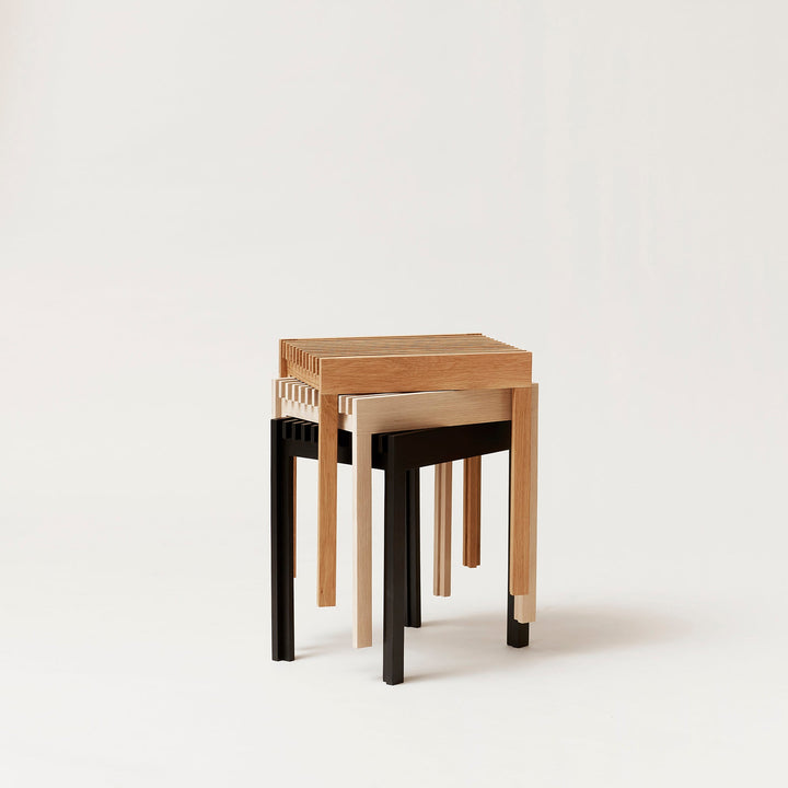 Form &amp; Refine Lightweight Stool, Oak - ökenhem