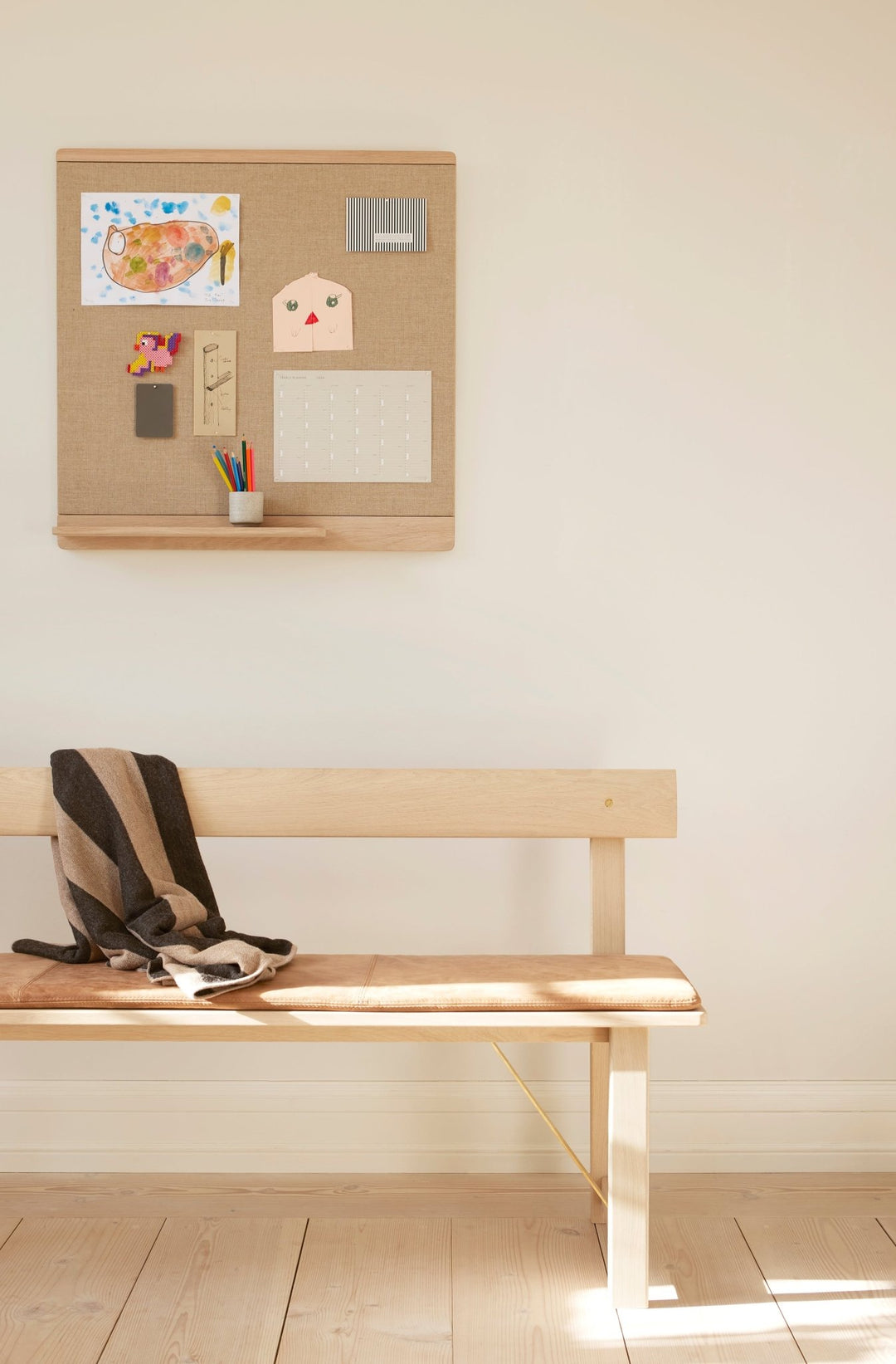 Form & Refine Rim Pinboard 75 x 75, Oiled Oak - ökenhem