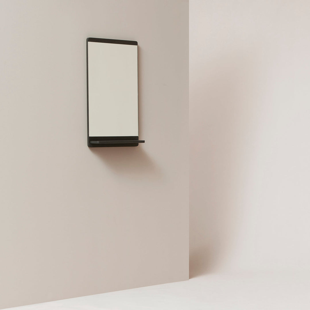 Form & Refine Rim Wall Mirror, Black - ökenhem