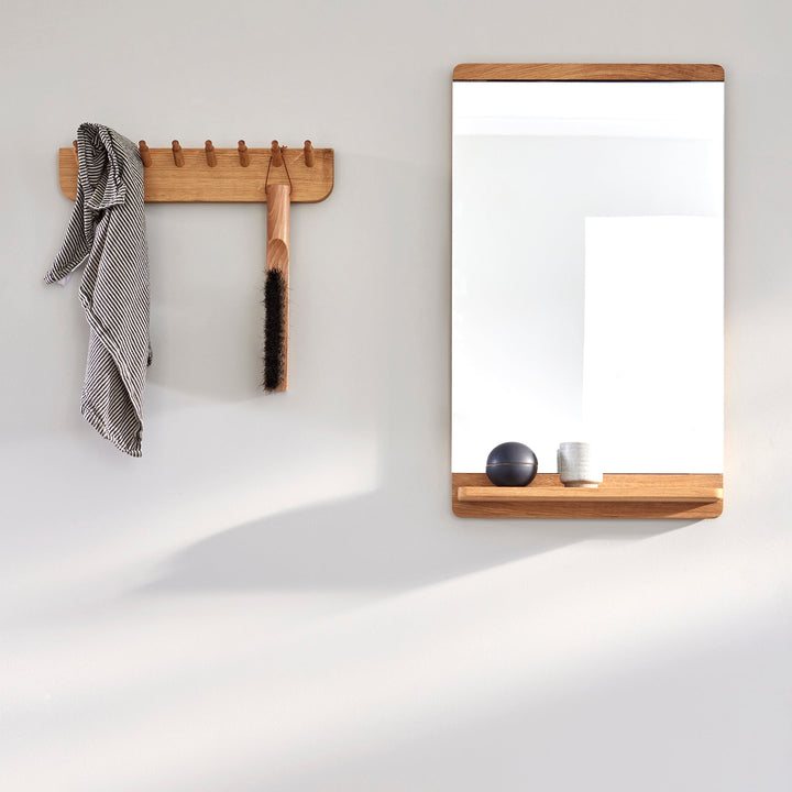 Form & Refine Rim Wall Mirror, Oak - ökenhem