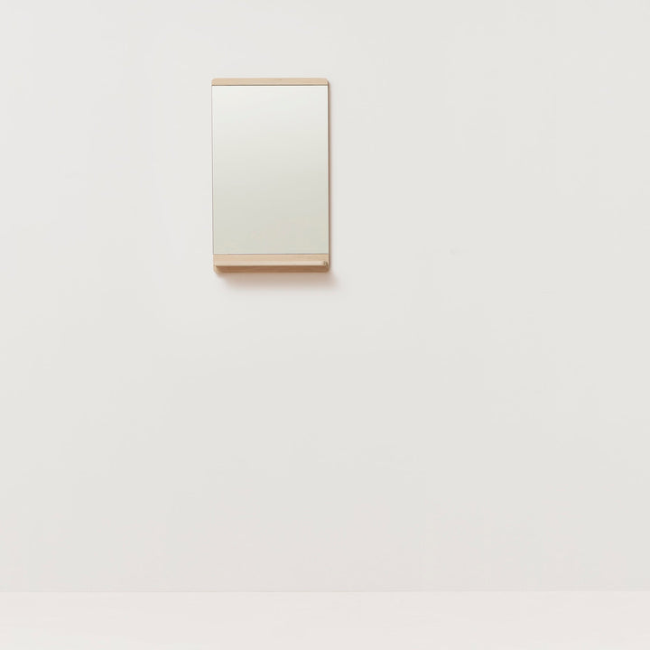 Form & Refine Rim Wall Mirror, White Oak - ökenhem